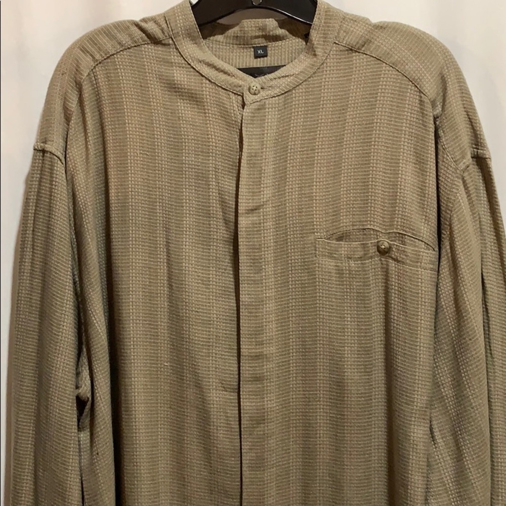 AXIS DRESS SHIRT MANDARIN COLLAR SZ XL LATTE TAN